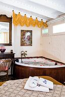 Alaçatı Sultan Konak Butik Otel