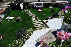 Alaçatı Sultan Konak Butik Otel