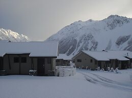 Aoraki Court Motel