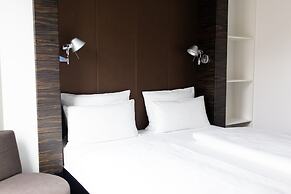 Motel One Düsseldorf - Hauptbahnhof