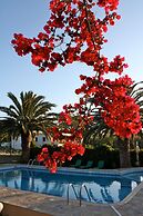 Cormoranos Apartments