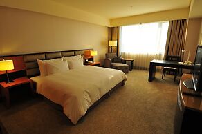 Monarch Skyline Hotel