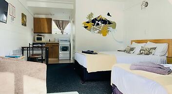 Alpha Motor Inn