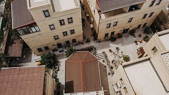 Royal Stone Houses - Goreme