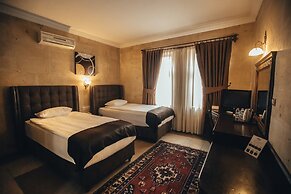 Royal Stone Houses - Goreme