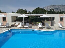 Aphrodite Samos Suites