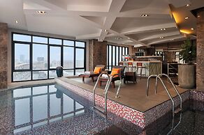 Lumen Bangkok Srinakarin