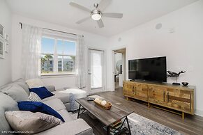 Clean, Cozy & Chic Apartment. CDC Cleaning Standards! Just 3 Miles Fro