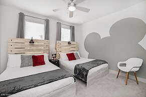 Clean, Cozy & Chic Apartment. CDC Cleaning Standards! Just 3 Miles Fro