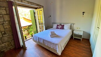 Oberj d'Azur Alacati