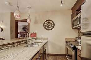 2 Bedroom Blackbear Lodge Condo in River Run Village