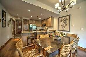 Luxury 1 Bedroom Ski in, Ski Out Mountain Vacation Rental Just Steps f