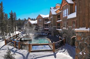 Luxury 4 Bedroom Ski in, Ski Out Mountain Vacation Rental Just Steps F