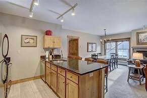 Jackpine Lodge 2 Bedroom Condo