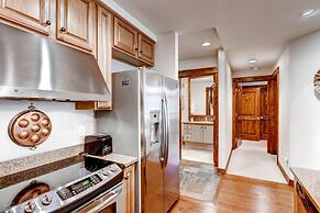 Luxury 2 Bedroom Ski in, Ski Out Mountain Vacation Rental Just Steps f