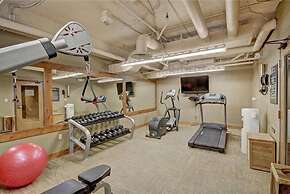 Black Bear Lodge 3 Bedroom Condo in River Run Village