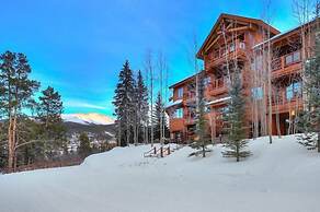 Luxury 2 Bedroom Mountain Vacation Rental in Breckenridge with Access 