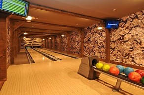 Luxury 2 Bedroom Mountain Vacation Rental in Breckenridge with Access 