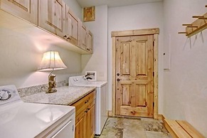 Mountain Thunder Lodge 3 Bedroom Vacation Rental in Breckenridge With 