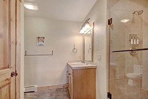 Mountain Thunder Lodge 3 Bedroom Vacation Rental in Breckenridge With 