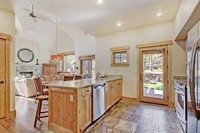 Mountain Thunder Lodge 3 Bedroom Vacation Rental in Breckenridge With 