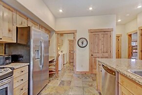 Mountain Thunder Lodge 3 Bedroom Vacation Rental in Breckenridge With 