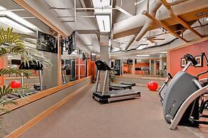 Luxury 3 Bedroom Mountain Condo in River Run Village with Beautiful Mo