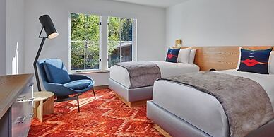 Downtown Aspen Luxury 3 Bedroom Residence