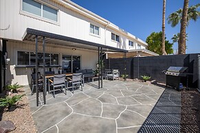 Scottsdale 83rd Row 4 Bedroom Townhouse by RedAwning