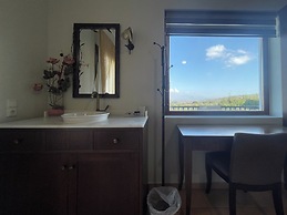 Luxurious Panoramic View Villa