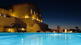 Luxurious Panoramic View Villa