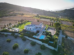 Luxurious Panoramic View Villa