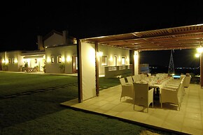 Luxurious Panoramic View Villa