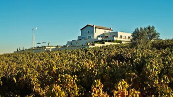 Luxurious Panoramic View Villa