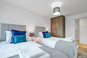 St Martins House Luxury Apts. Ruislip