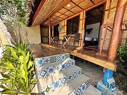 El Nido Beach Huts