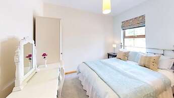 Charming 3-bed Cottage Moira - Hillsborough