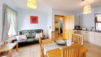 Charming 3-bed Cottage Moira - Hillsborough