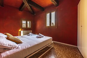 Attico Dei Miracoli R&R