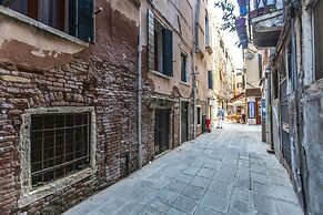 Attico Dei Miracoli R&R