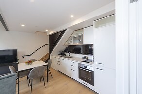 Oaks R Suites Geelong