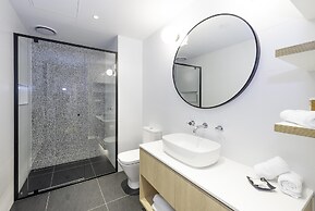 Oaks R Suites Geelong