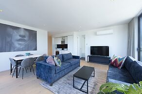 Oaks R Suites Geelong