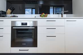 Oaks R Suites Geelong