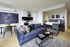 Oaks R Suites Geelong