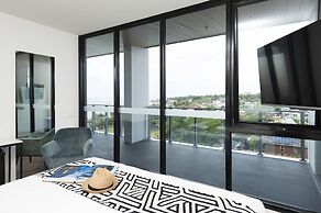 Oaks R Suites Geelong