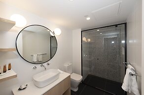 Oaks R Suites Geelong