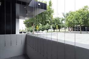 Oaks R Suites Geelong