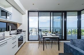 Oaks R Suites Geelong