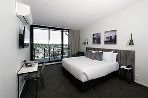 Oaks R Suites Geelong